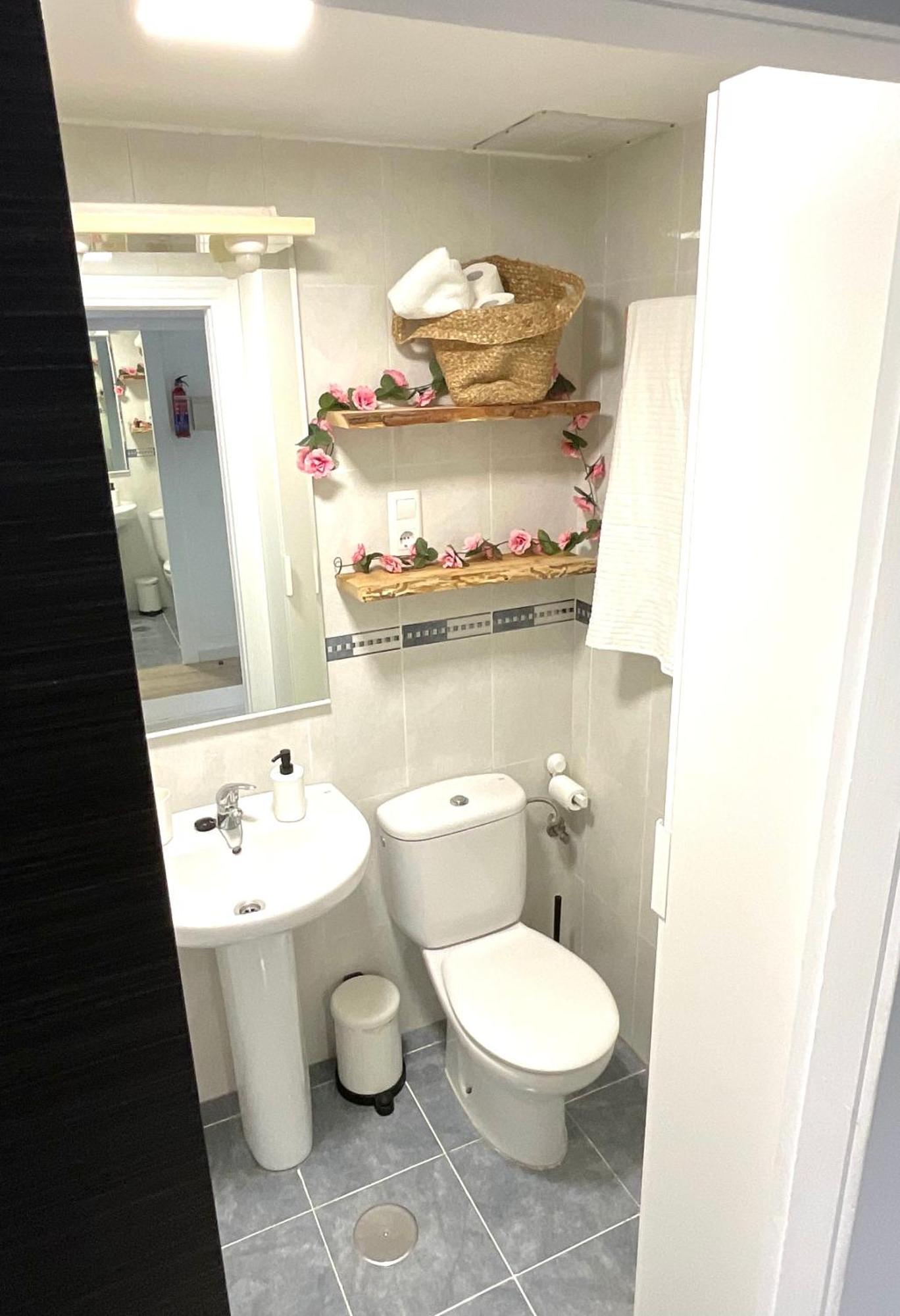 Apartamento Estudio En Primerisima Linea Benalmádena